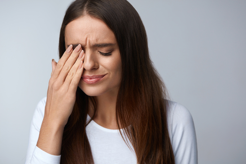 When Dry Eyes Turn Painful, What Do You Do? | Stahl